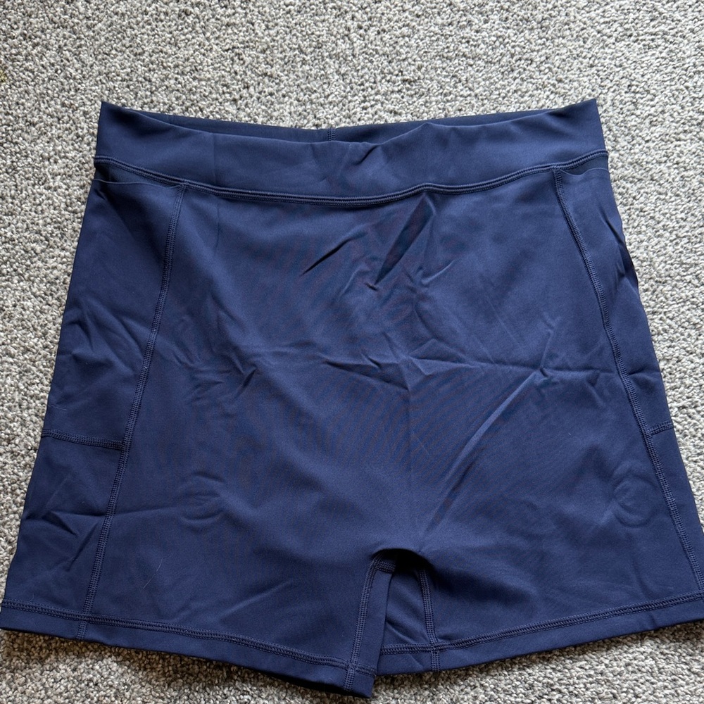 Navy Women's biker Shorts